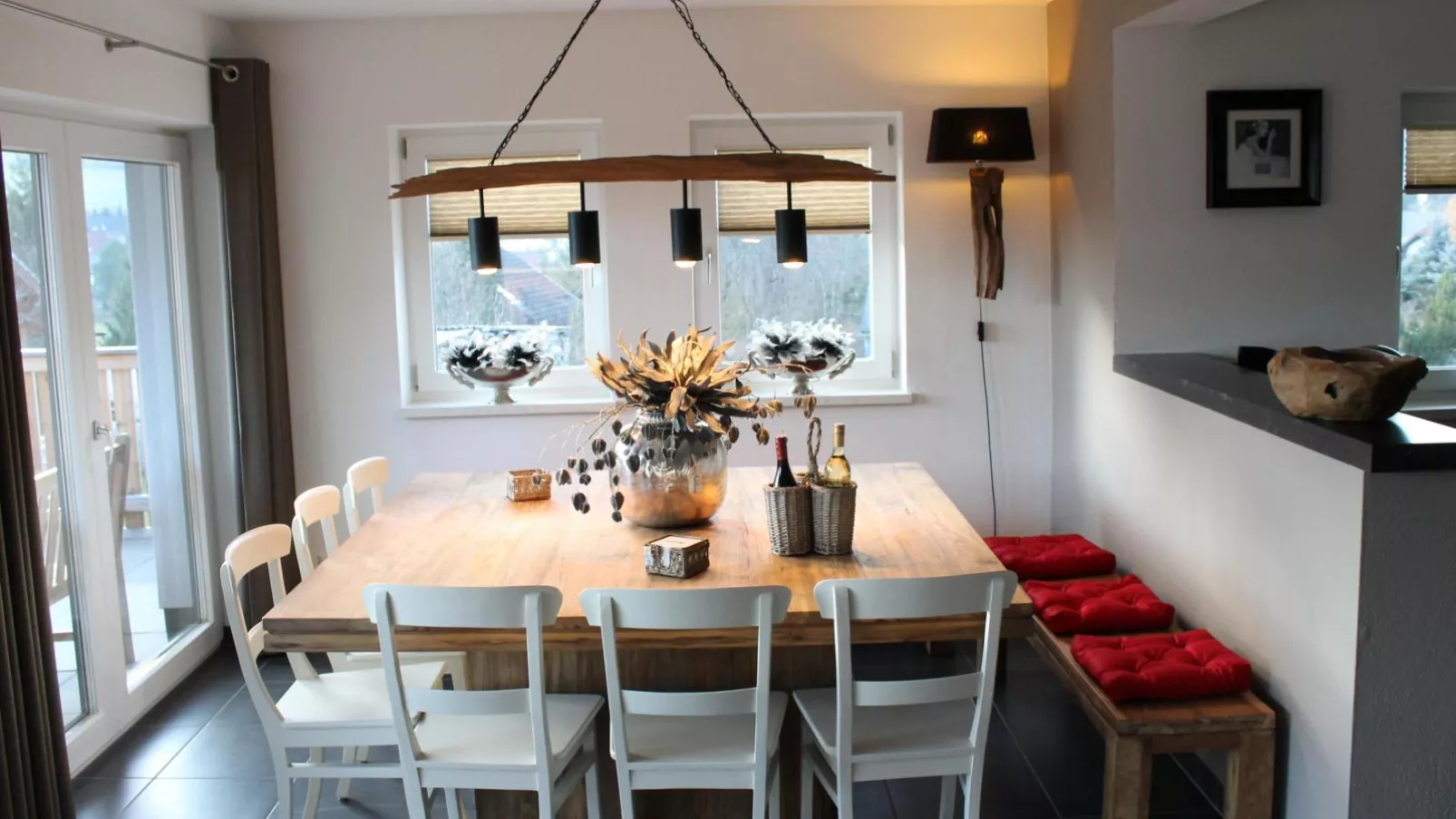 Sonnenalm-Dining room