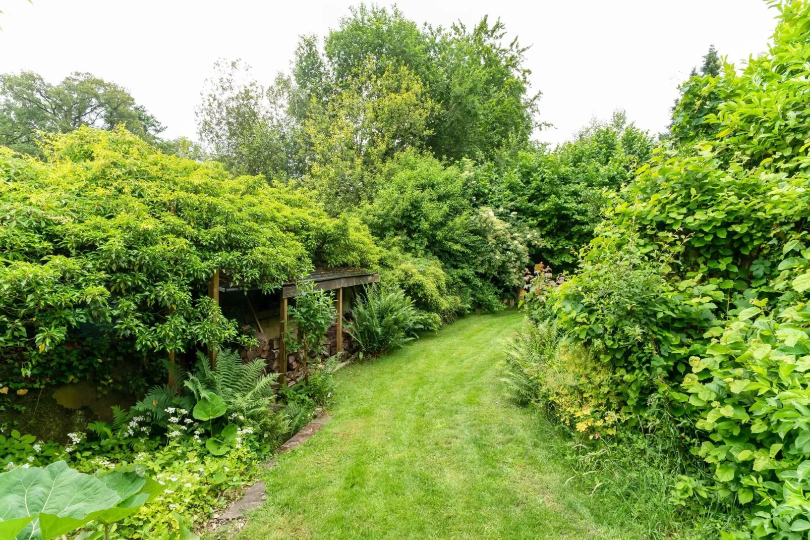 De Engelse tuin van Oldenzaal-Gardens summer
