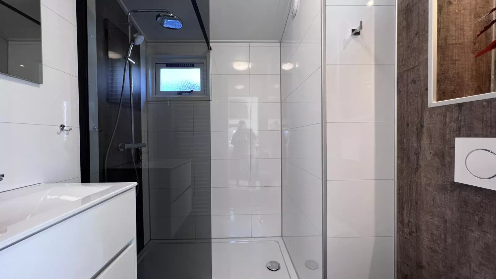 De Tortelduif-Bathroom