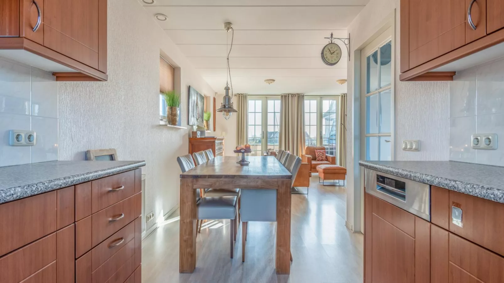 Schippershuis Stavoren-Kitchen
