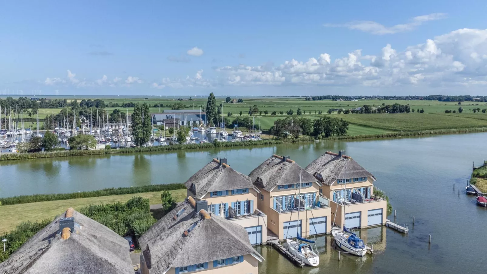 Schippershuis Stavoren-Areas summer 1km