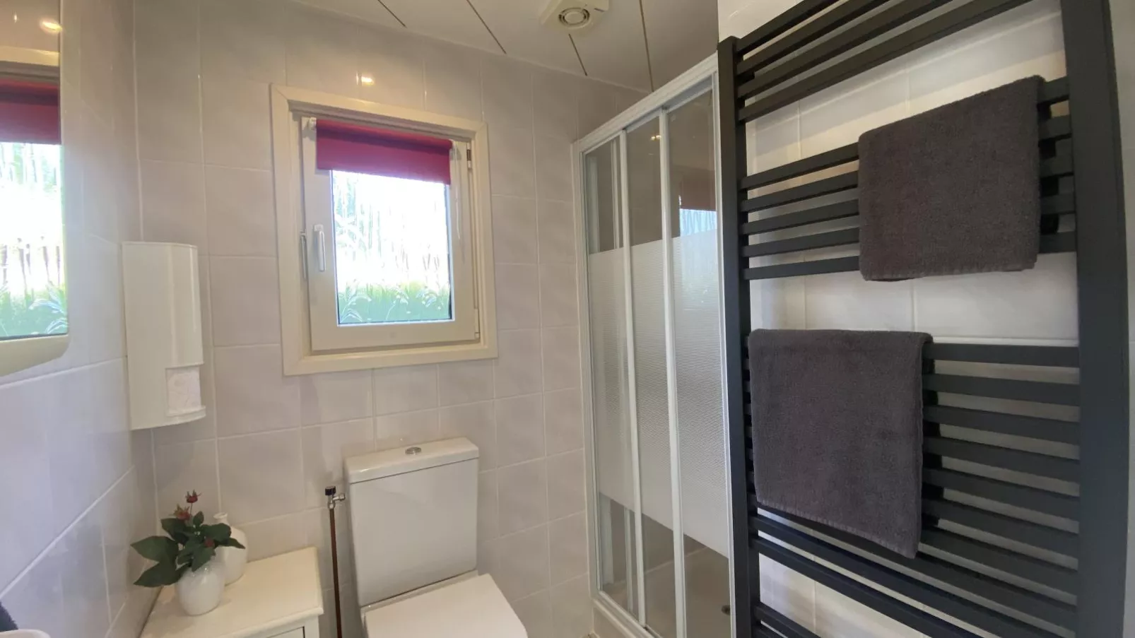 Vakantiehuis Das-Bathroom