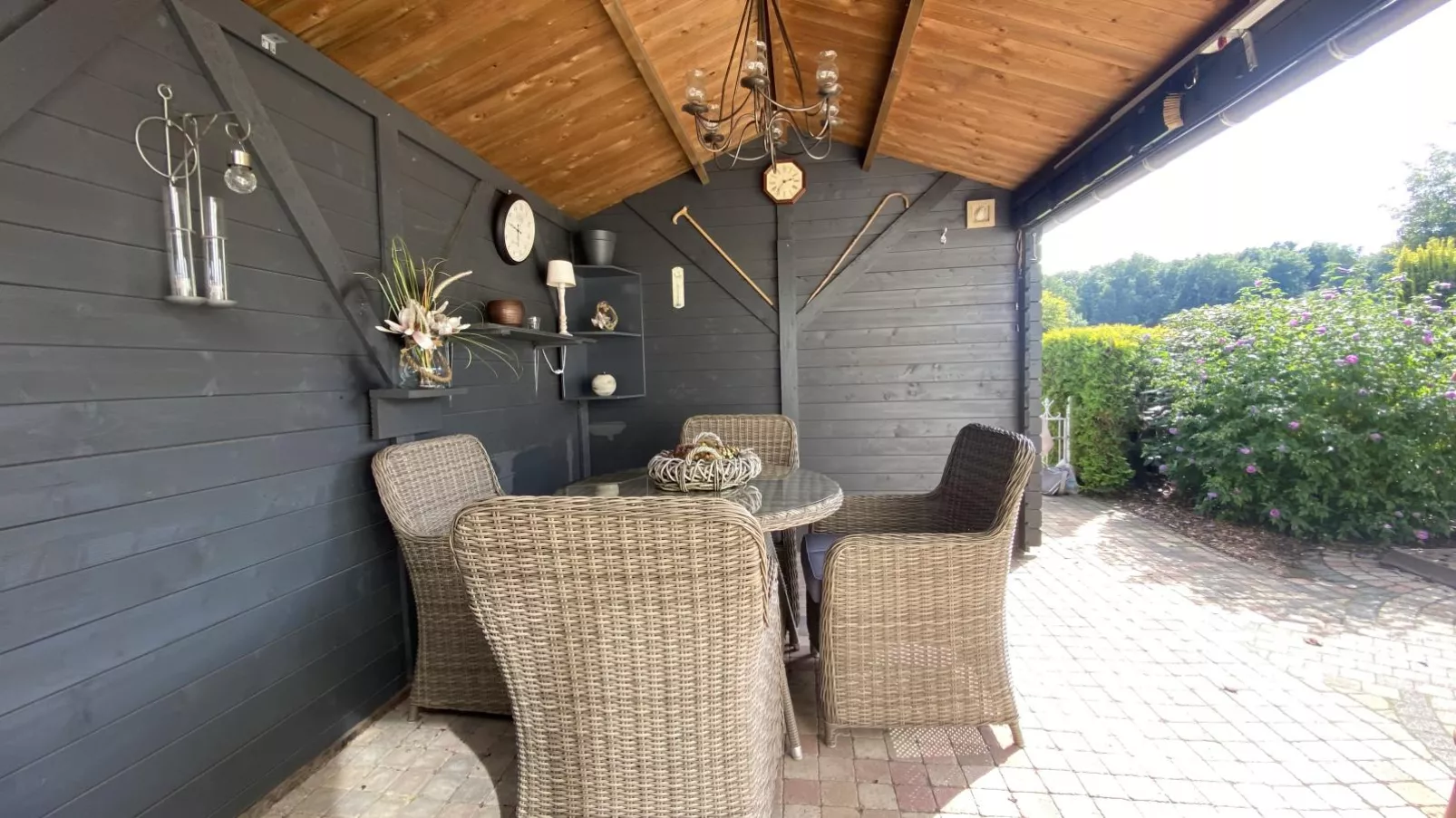Vakantiehuis Das-Terrace balcony