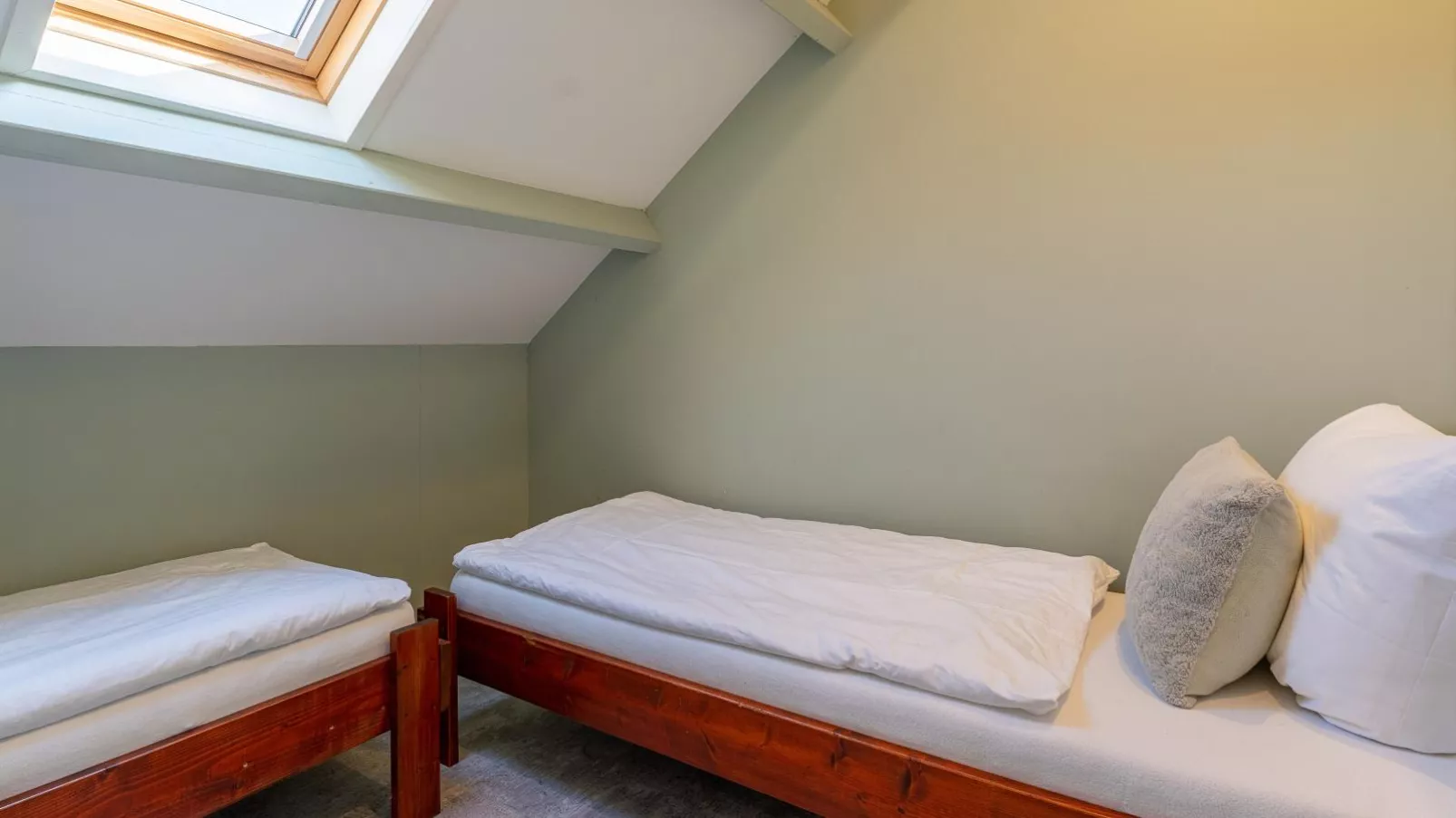 Tiny House Kuifmees-Bedroom