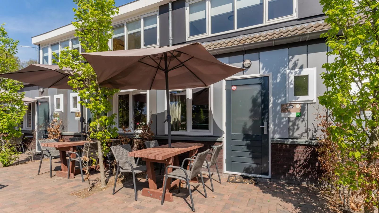 Tiny house Zwarte Mees-Terrace balcony