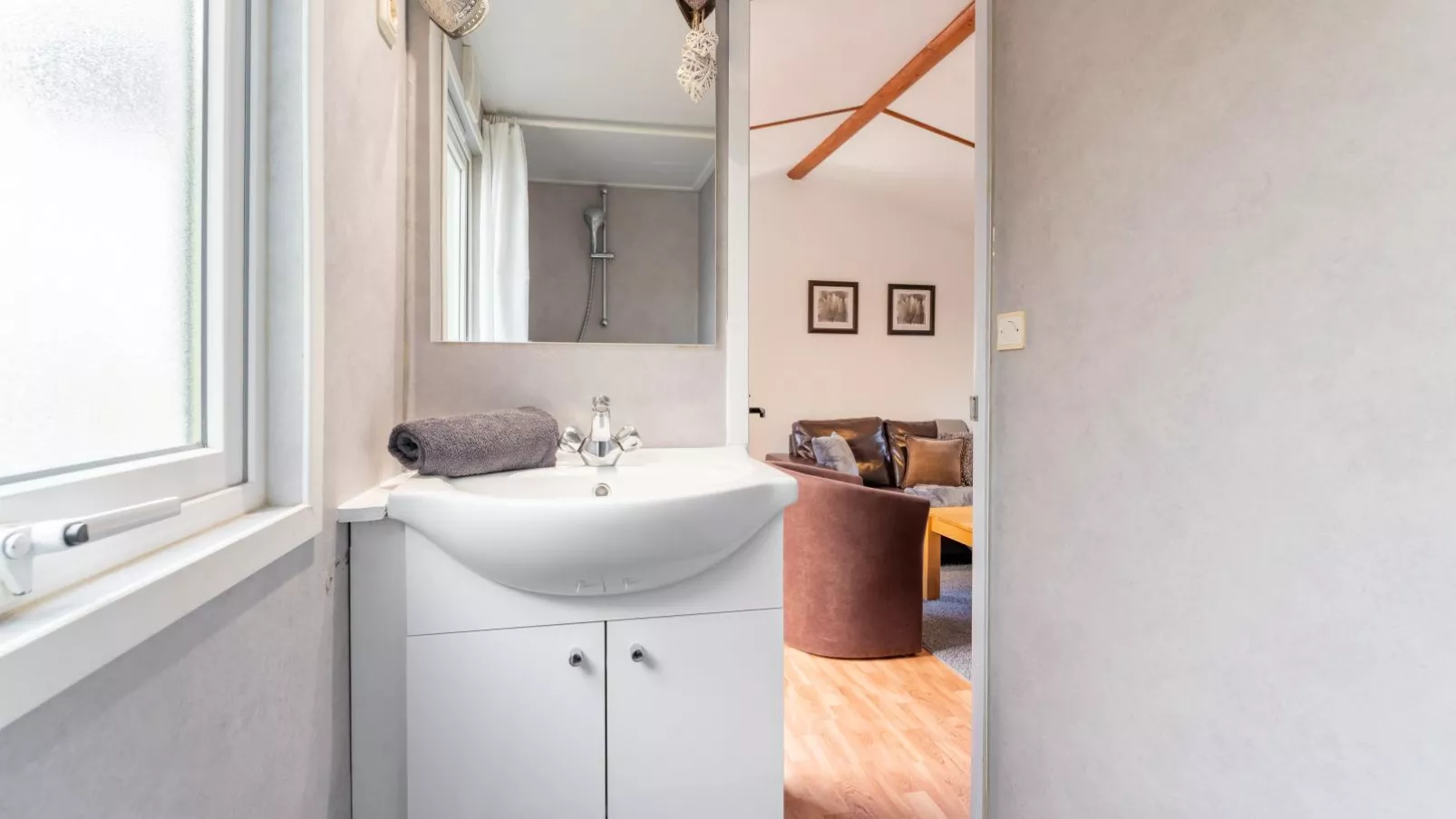 De Buizerd-Bathroom