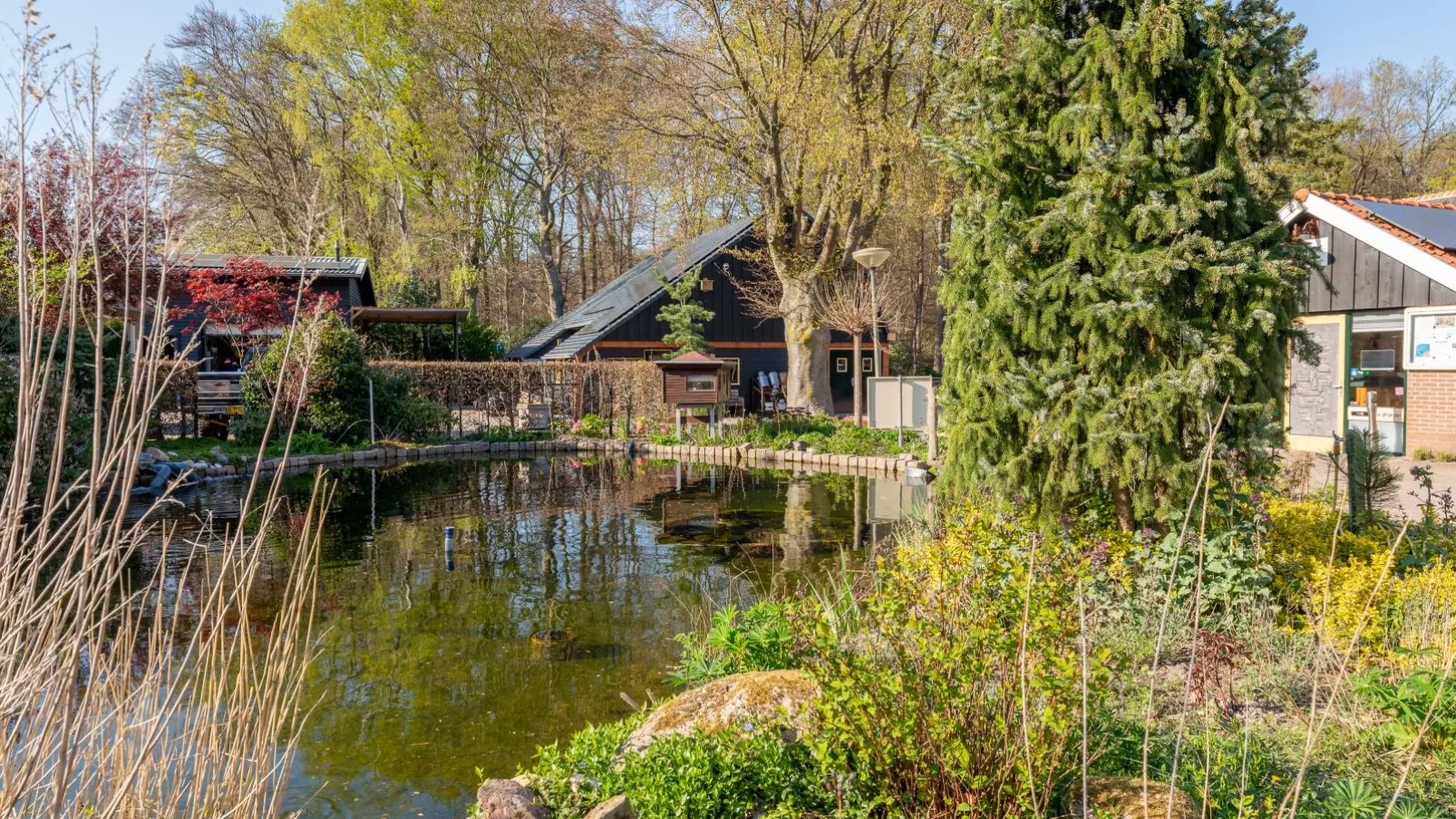 Edelhert-Park facilities
