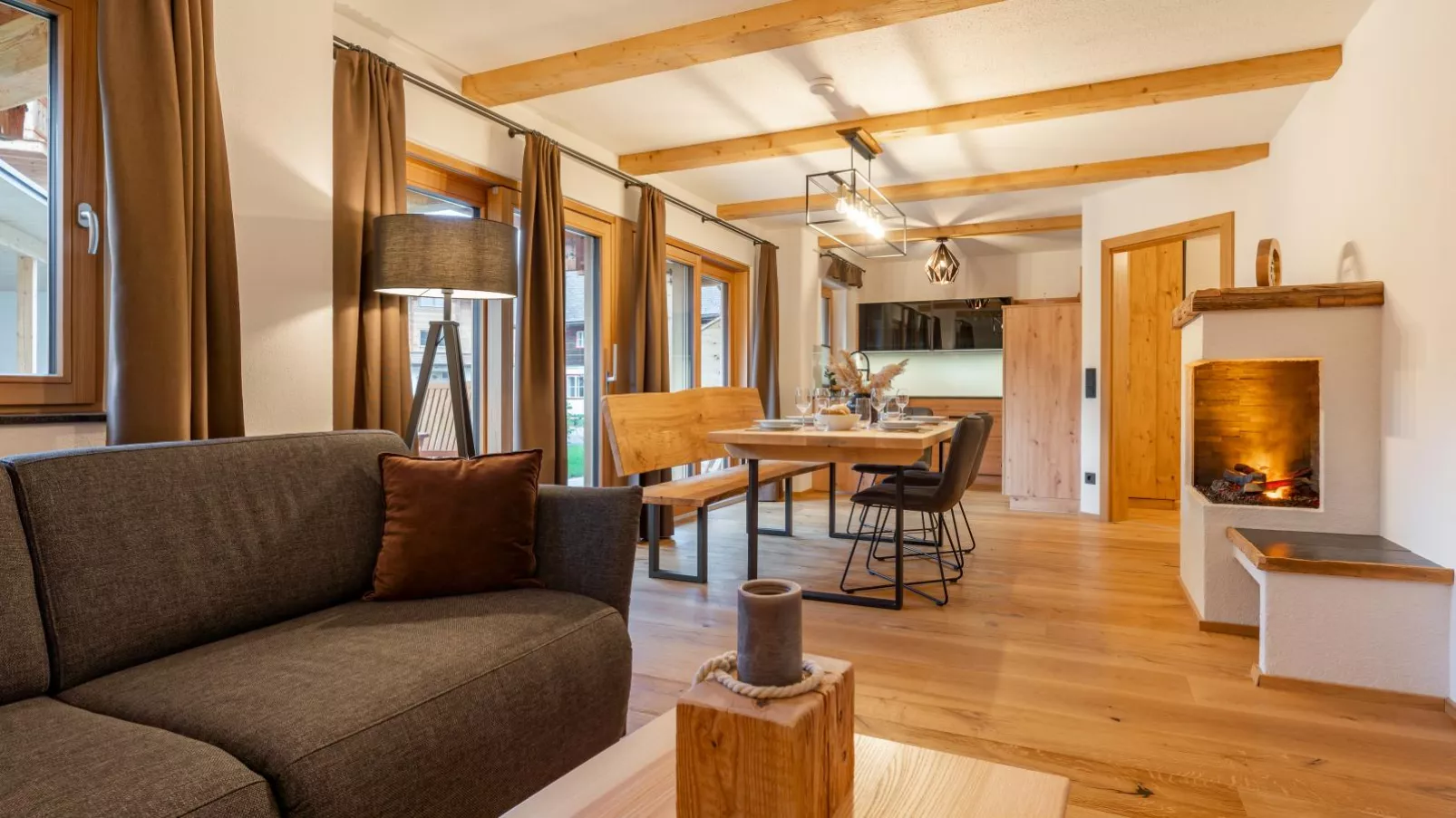 AlmApARTment Mauterndorf Pichl 7-2-Wohnzimmer