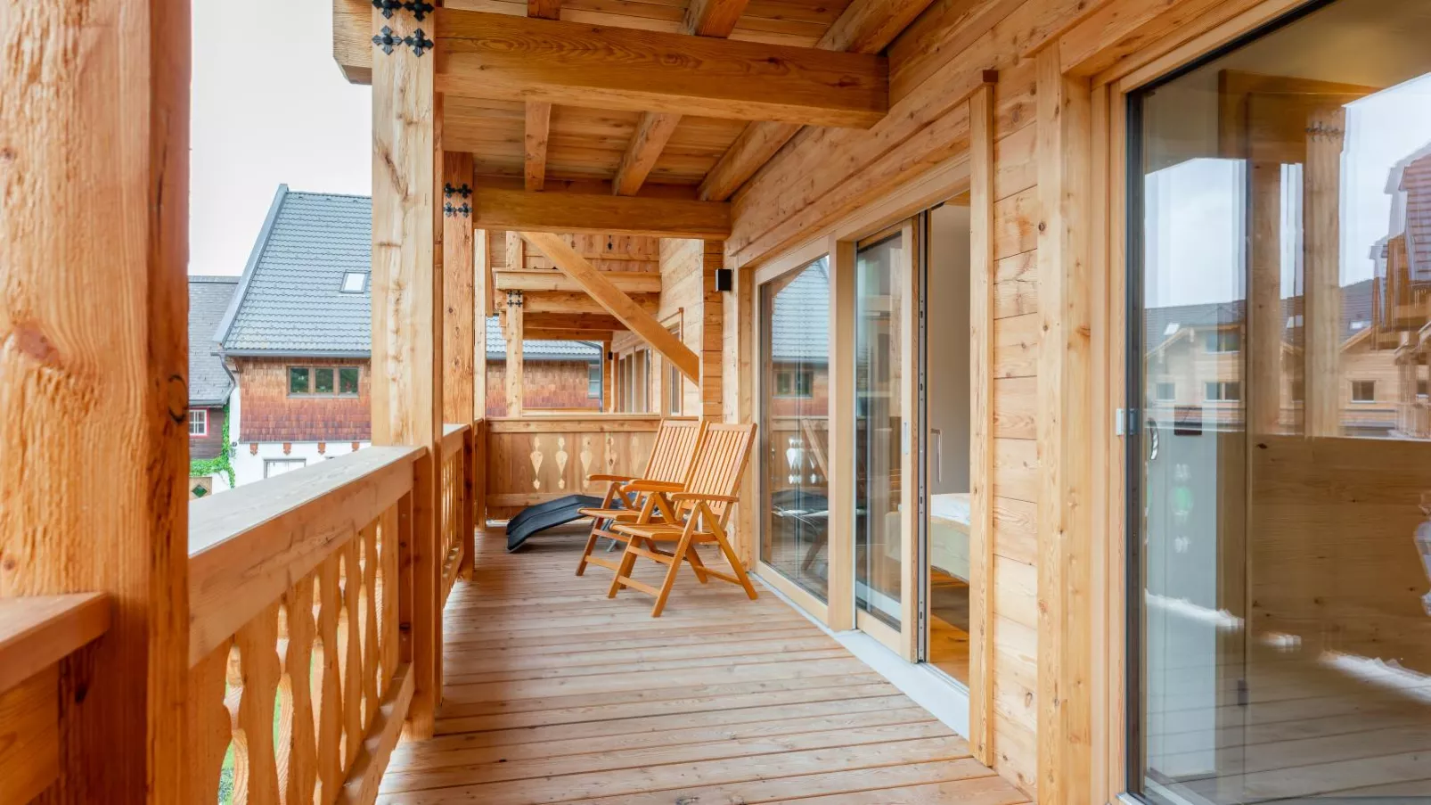 AlmApARTment Mauterndorf Pichl 7-2-Terrassenbalkon