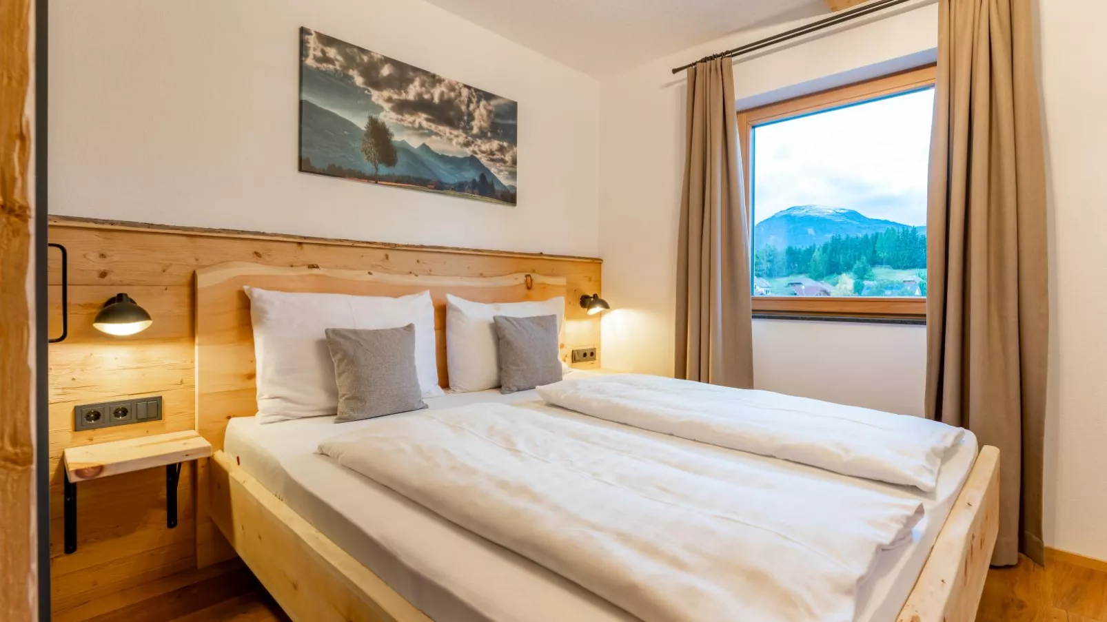 AlmApARTment Mauterndorf Pichl 7-3-Bedroom