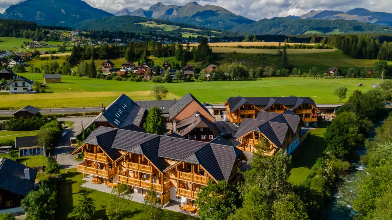 AlmApARTment Mauterndorf Pichl 8-1-Exterior summer