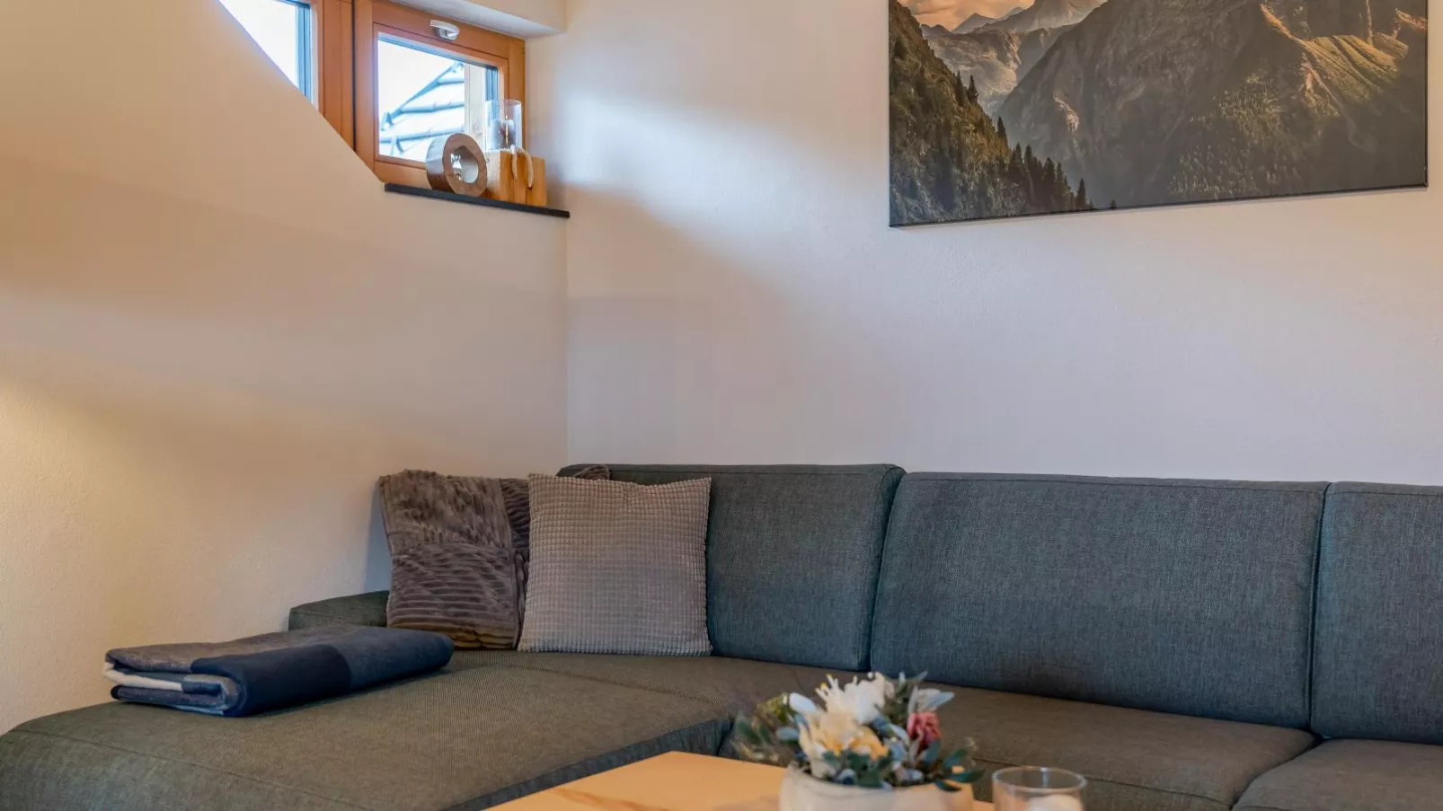 AlmApARTment Mauterndorf Pichl 7-5-Living room
