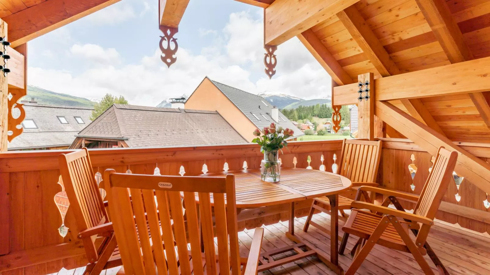 AlmApARTment Mauterndorf Pichl 8-3-Terrace balcony