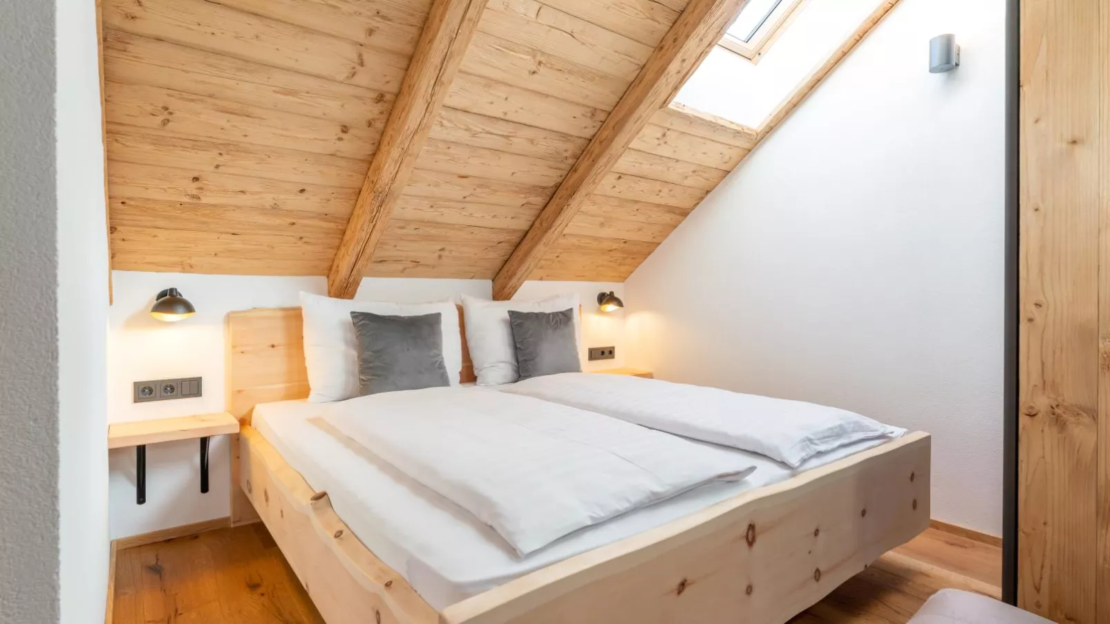 AlmApARTment Mauterndorf Pichl 9-4-Bedroom