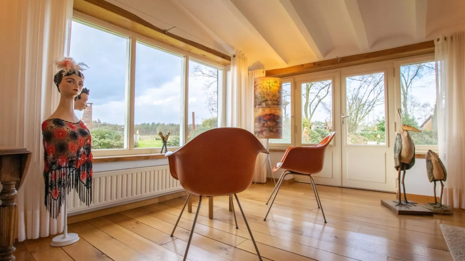 Atelier Roza-Living room