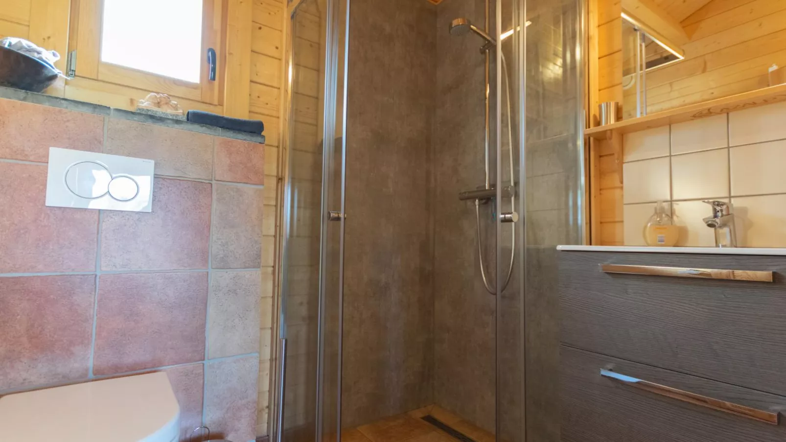 Onder de oude Eik-Bathroom