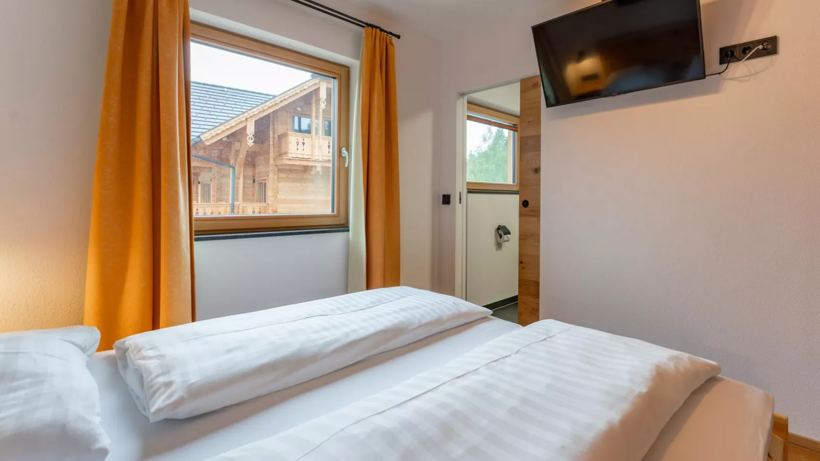 AlmApARTment Mauterndorf Pichl 9-3-Bedroom