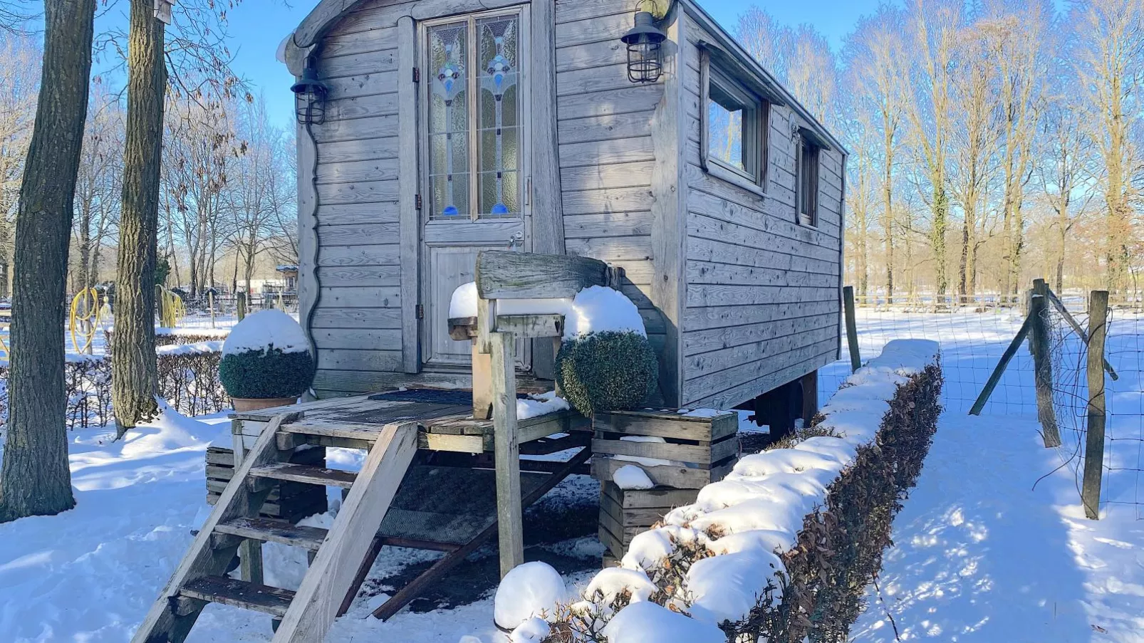exteriorwinter
