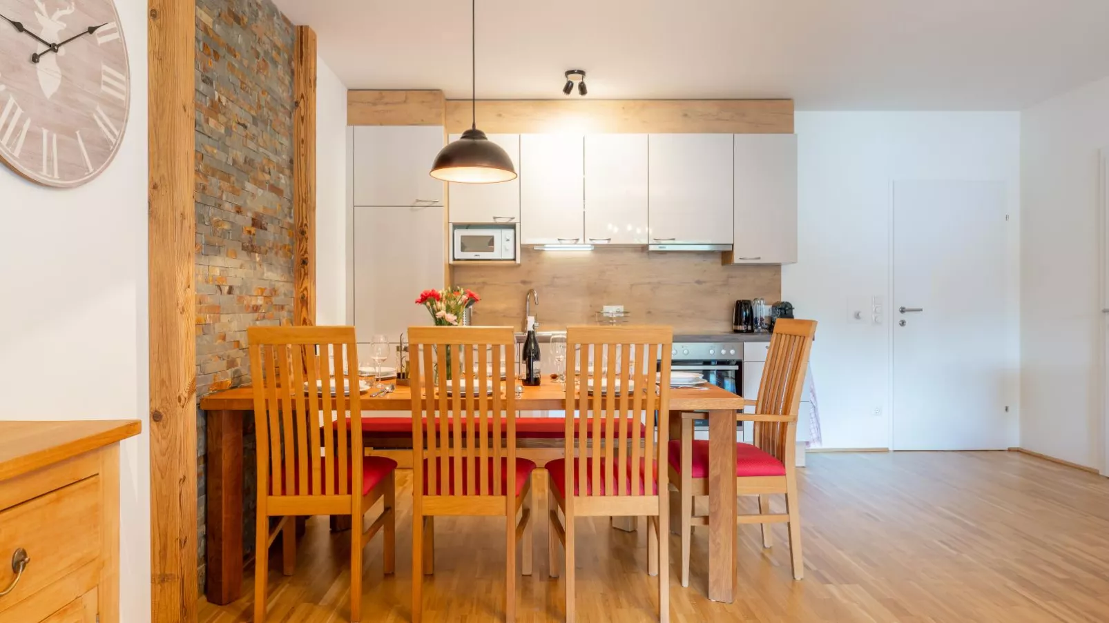 Lungau Residence-Dining room