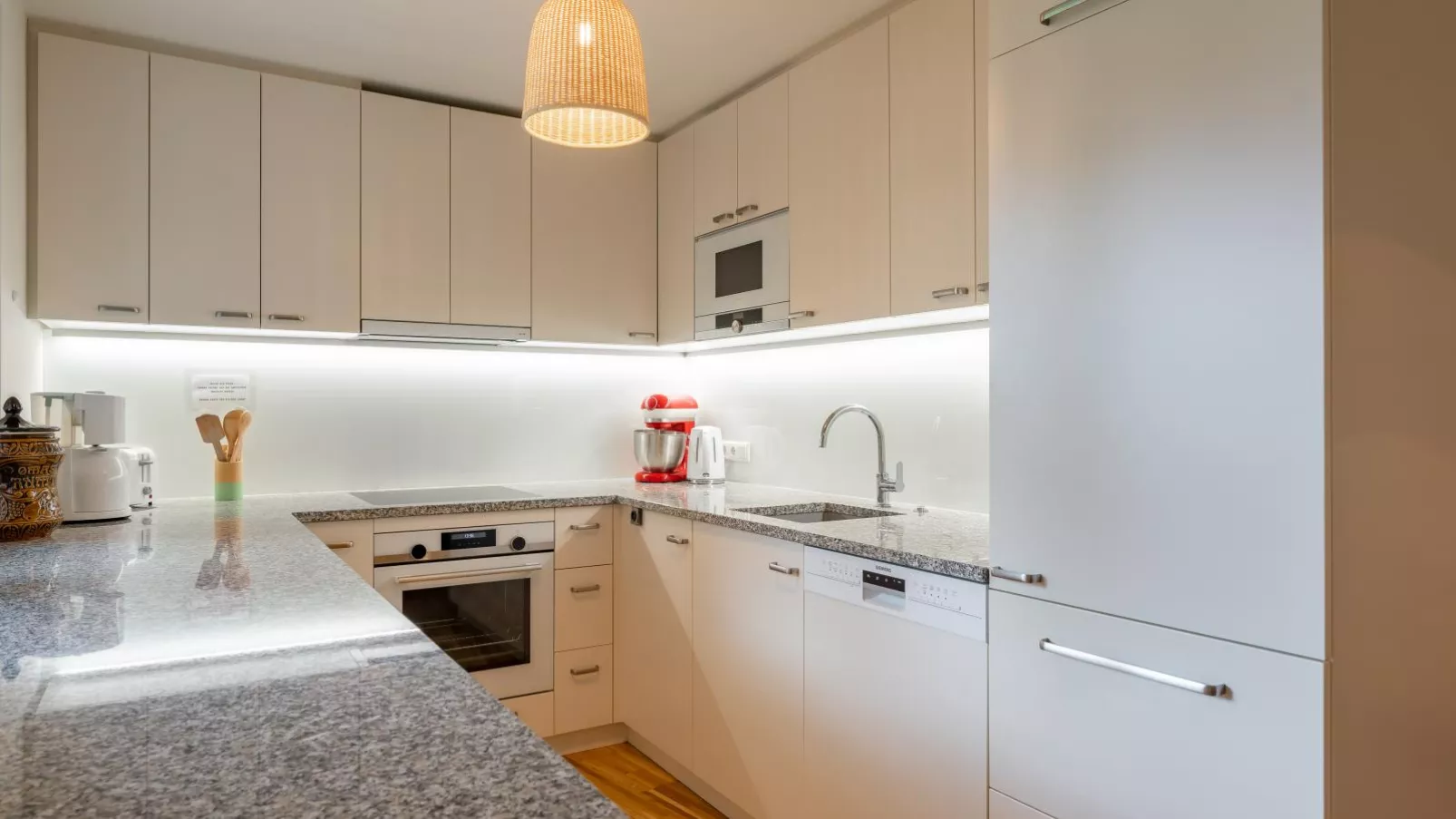 Lungau Residence Top 0-6-Kitchen