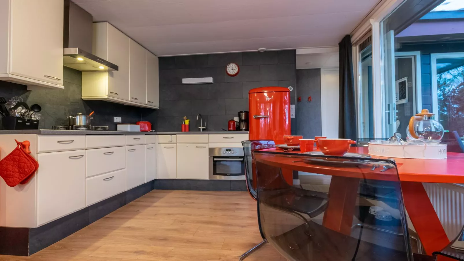Berghuisje-Kitchen