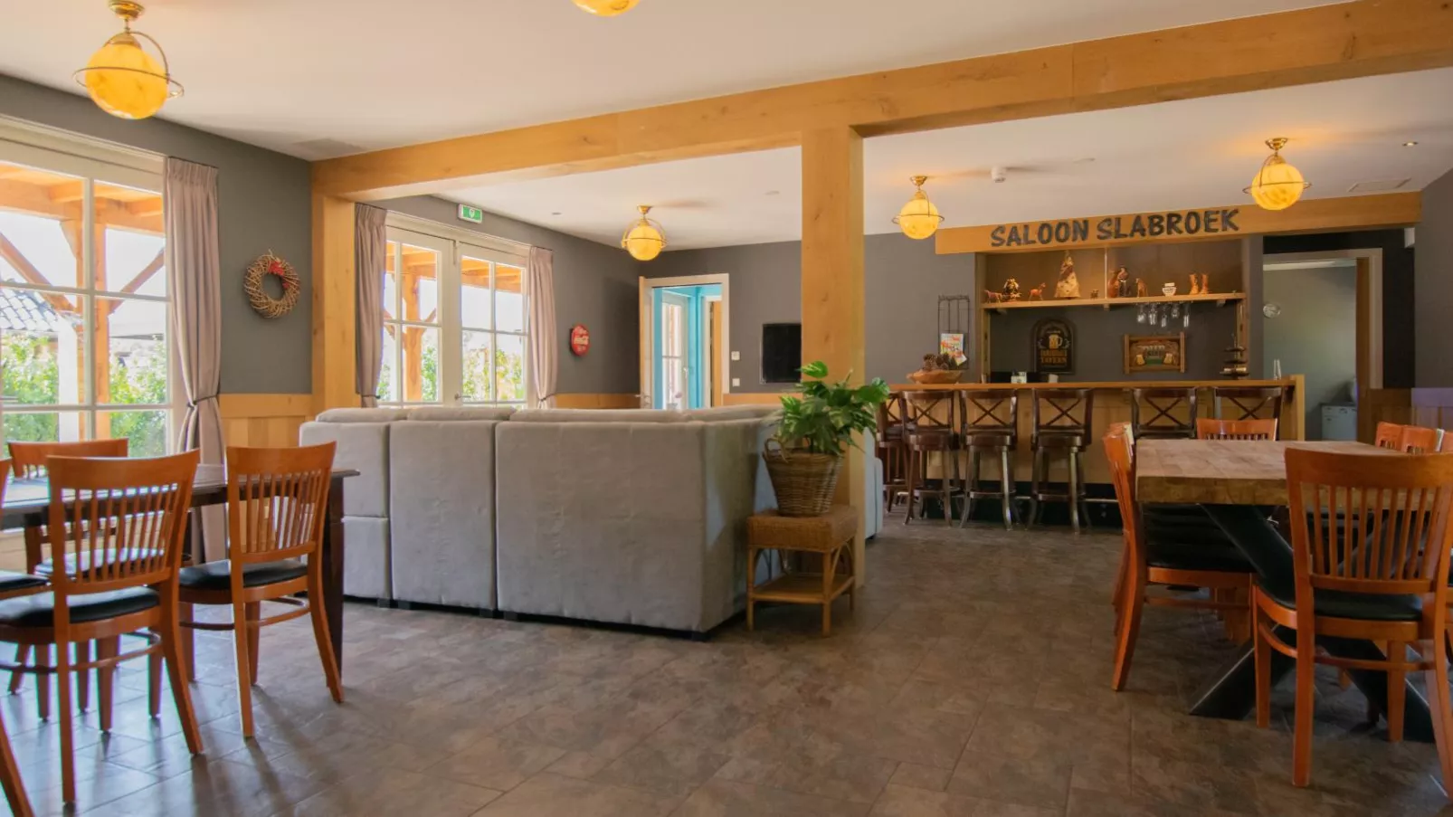 Lodge Slabroek-Dining room