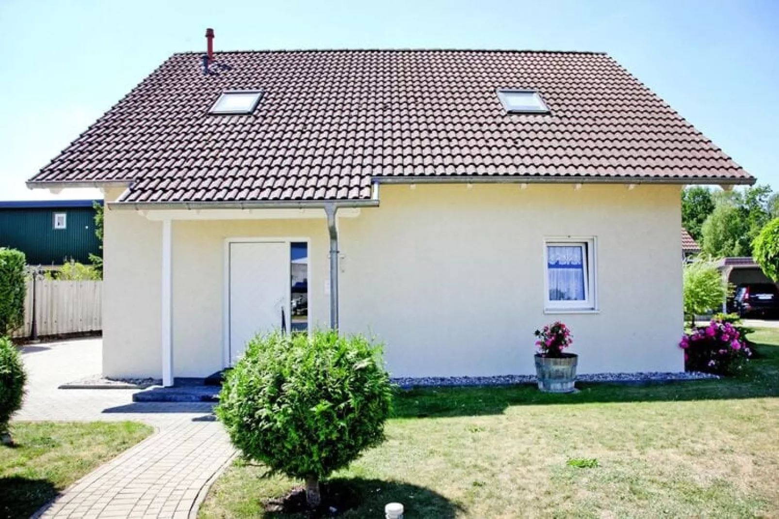 Adler 145 qm-Exterior summer