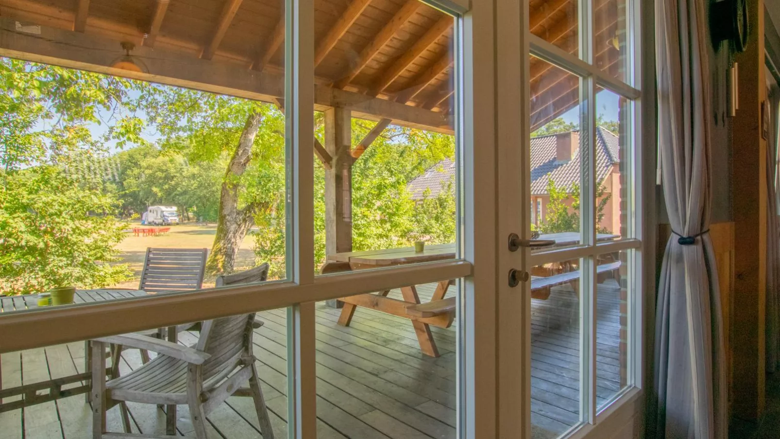 Lodge Slabroek-View summer