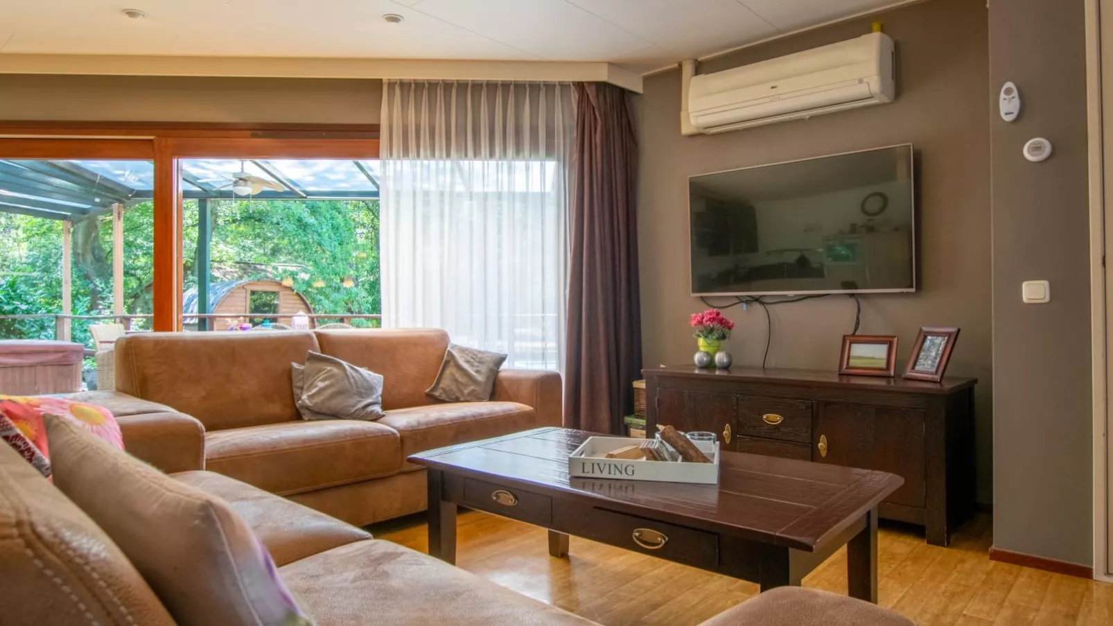 Villa Maashorst-Living room