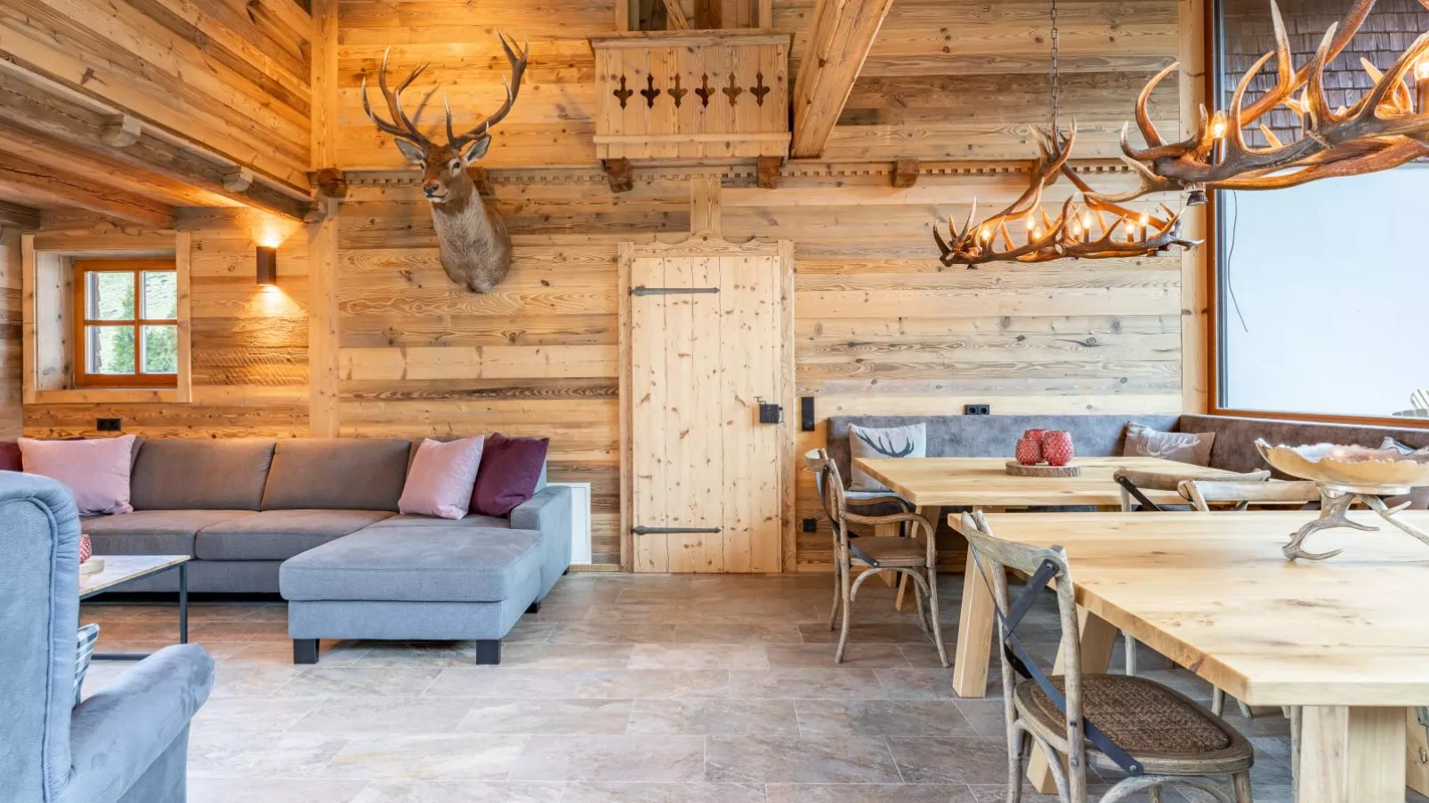 Spykerhütte-Dining room