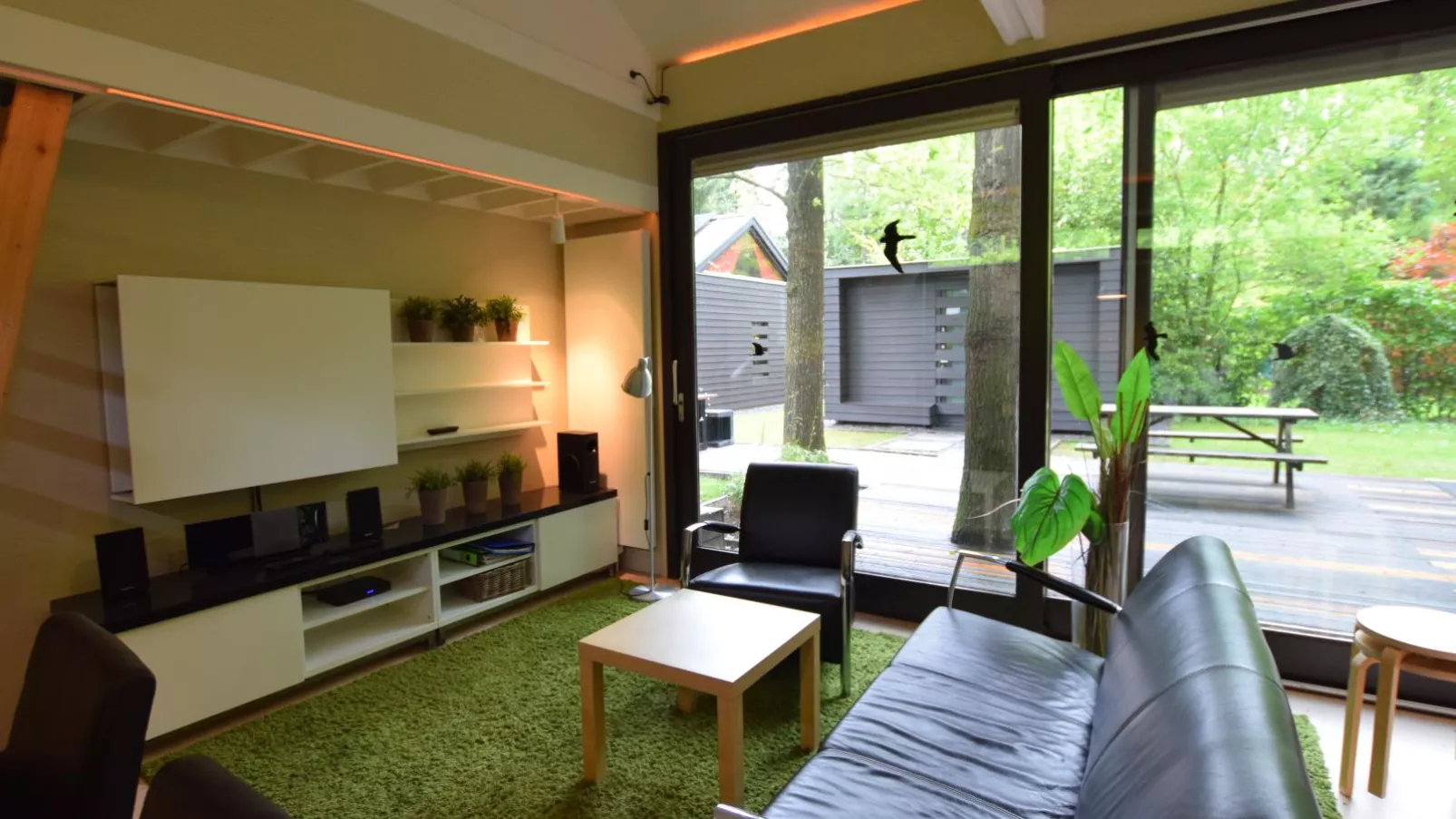 Uilenpad 11-13-Living room