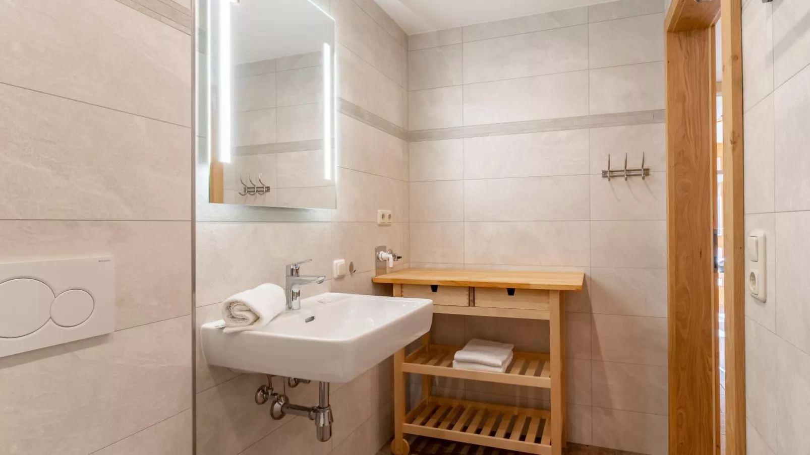 Spykerhütte-Bathroom