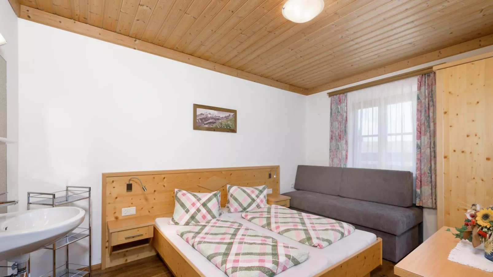 Haus Tanja-Schlafzimmer