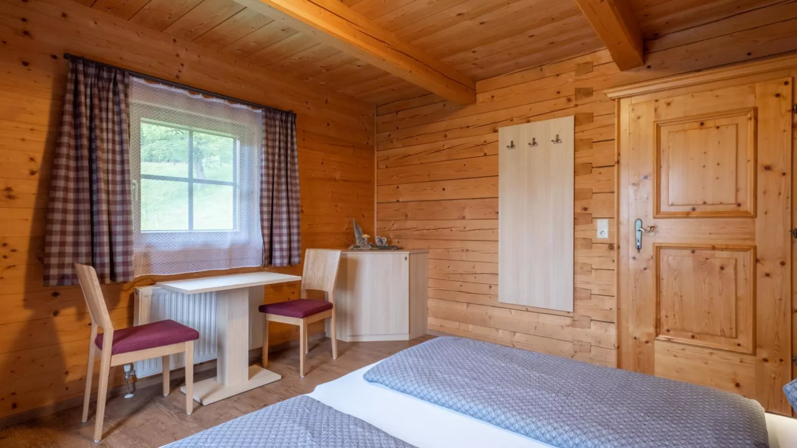 Schüttbach-Bedroom