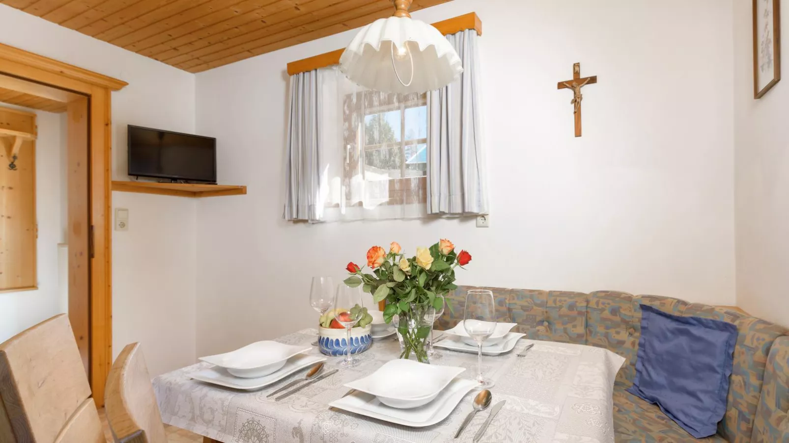 Schüttbach-Dining room
