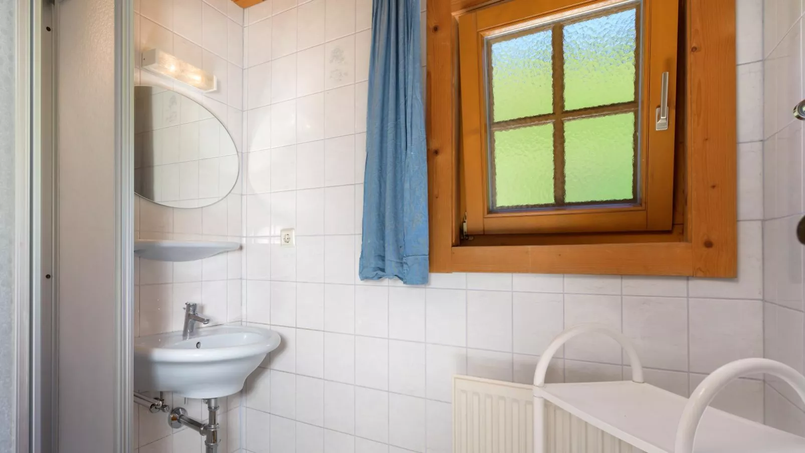 Schüttbach-Bathroom