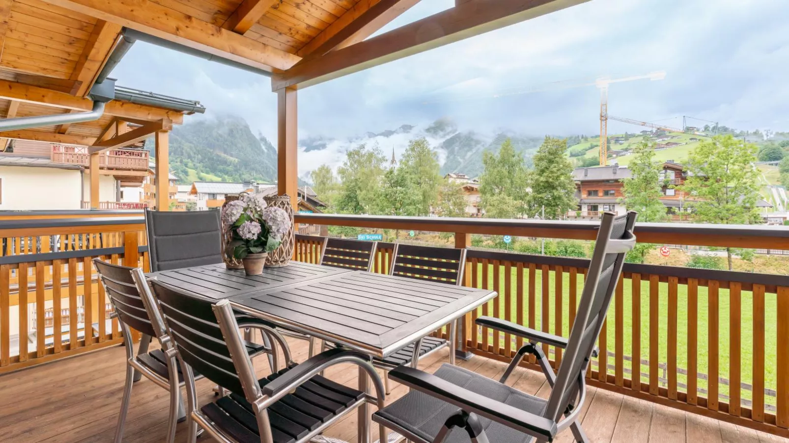 Style Apartment Kaprun - Top 9 - By Villa for You-Terrace balcony