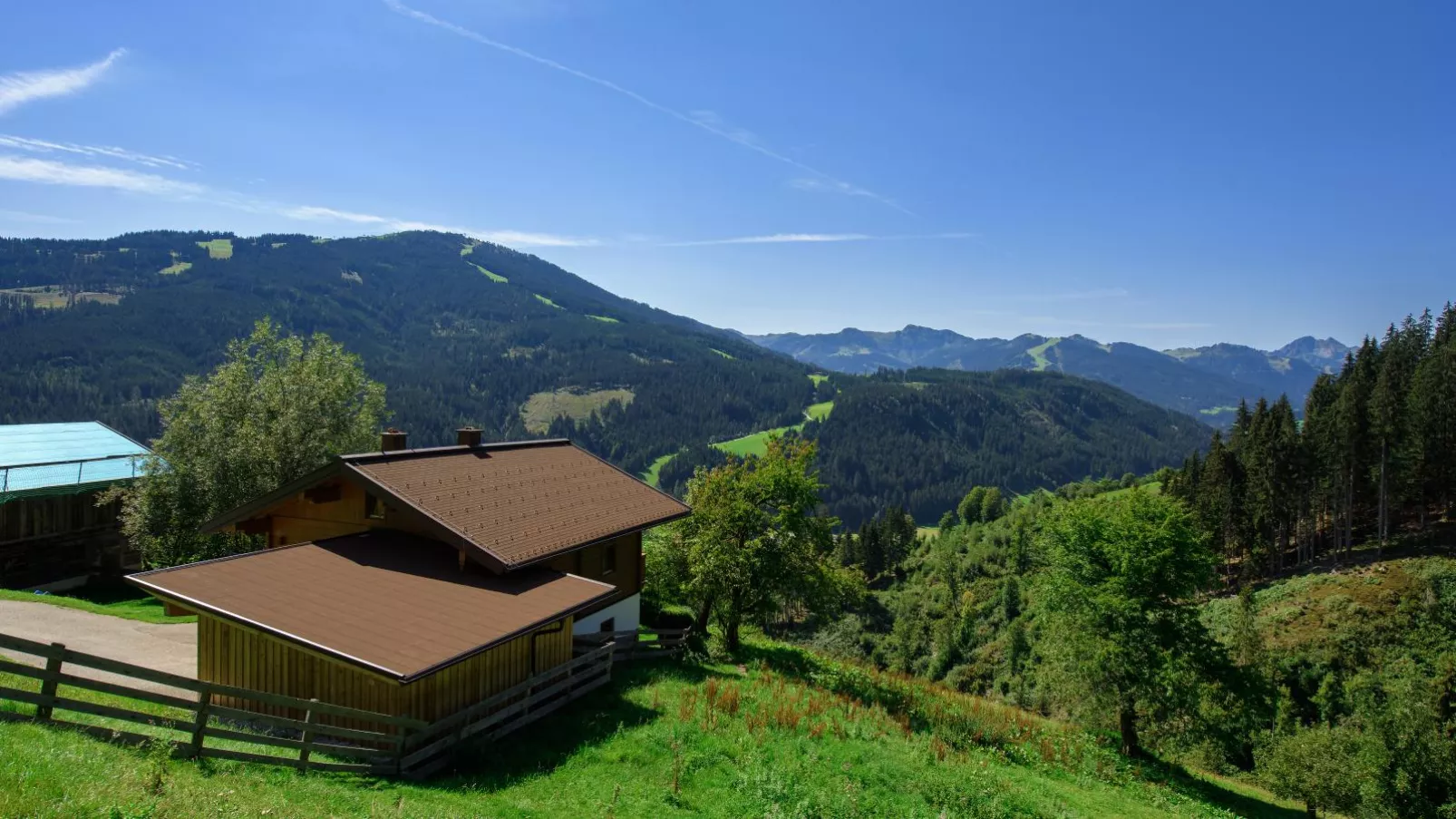 Schüttbach-Exterior summer