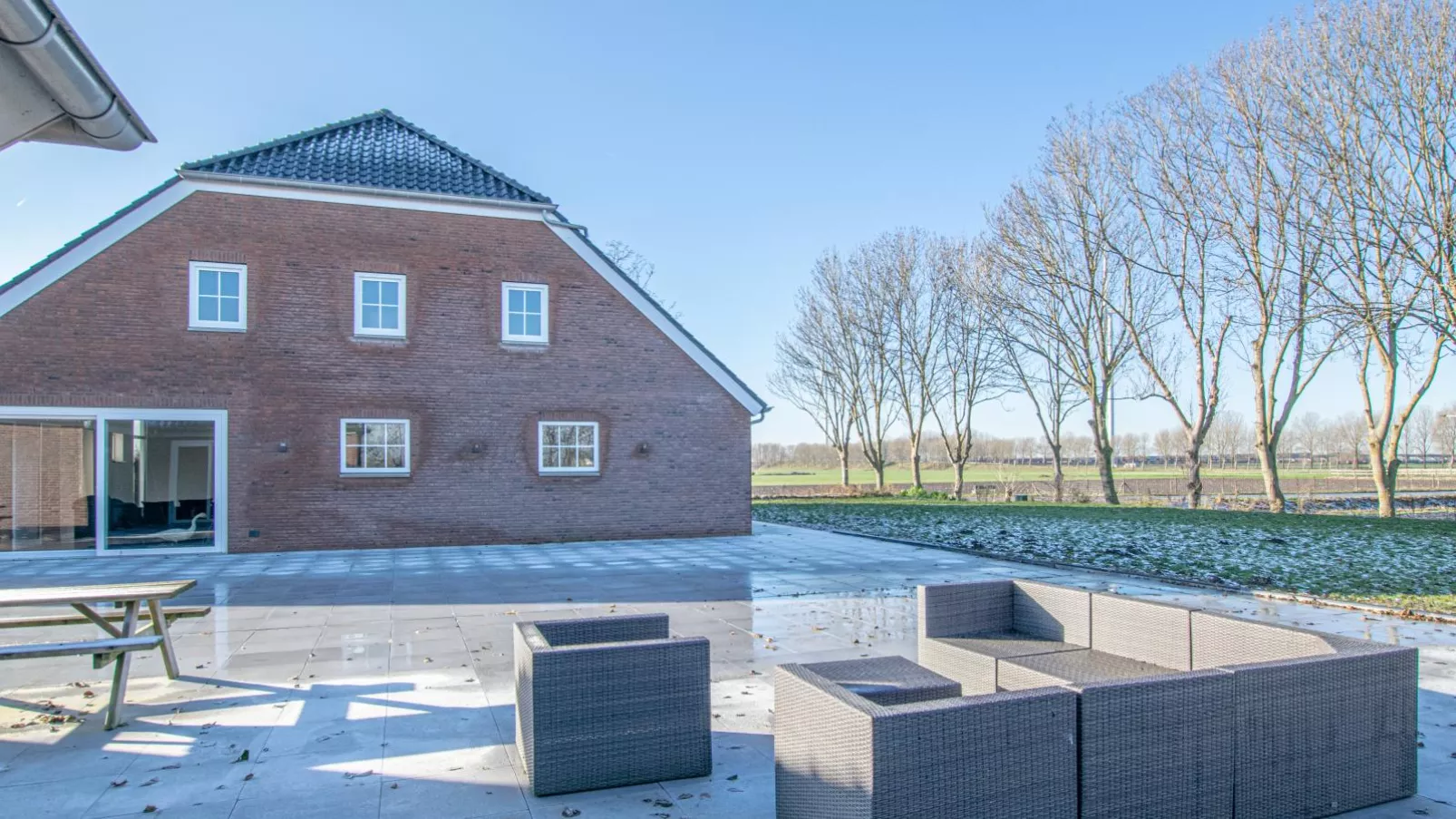 Jonkershof-Exterior winter
