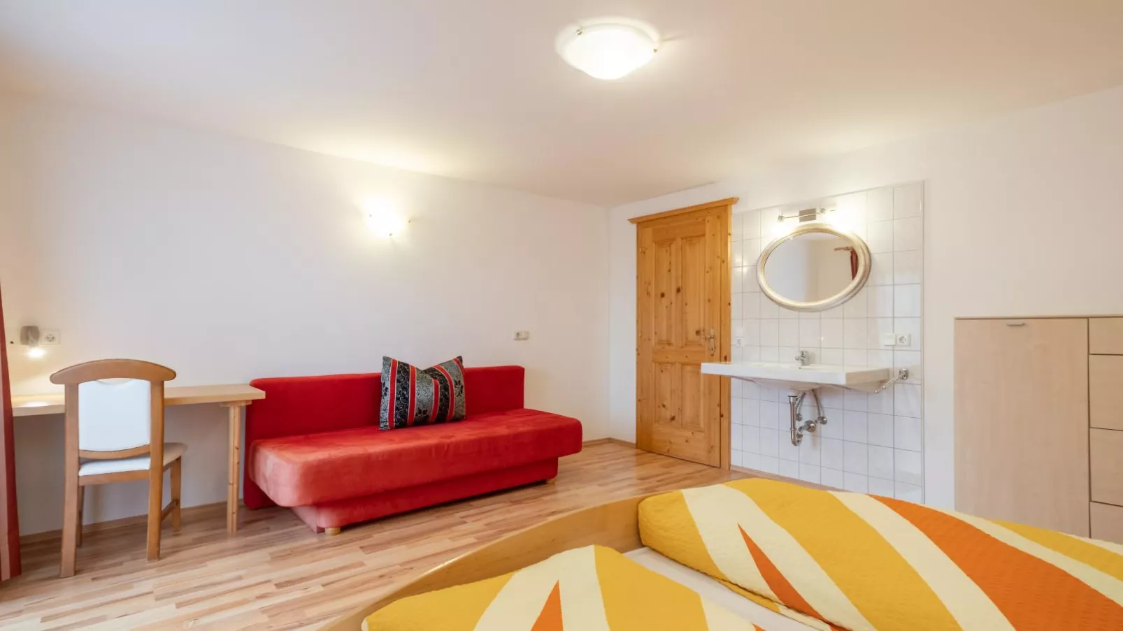 Haus Durchegg-Bedroom