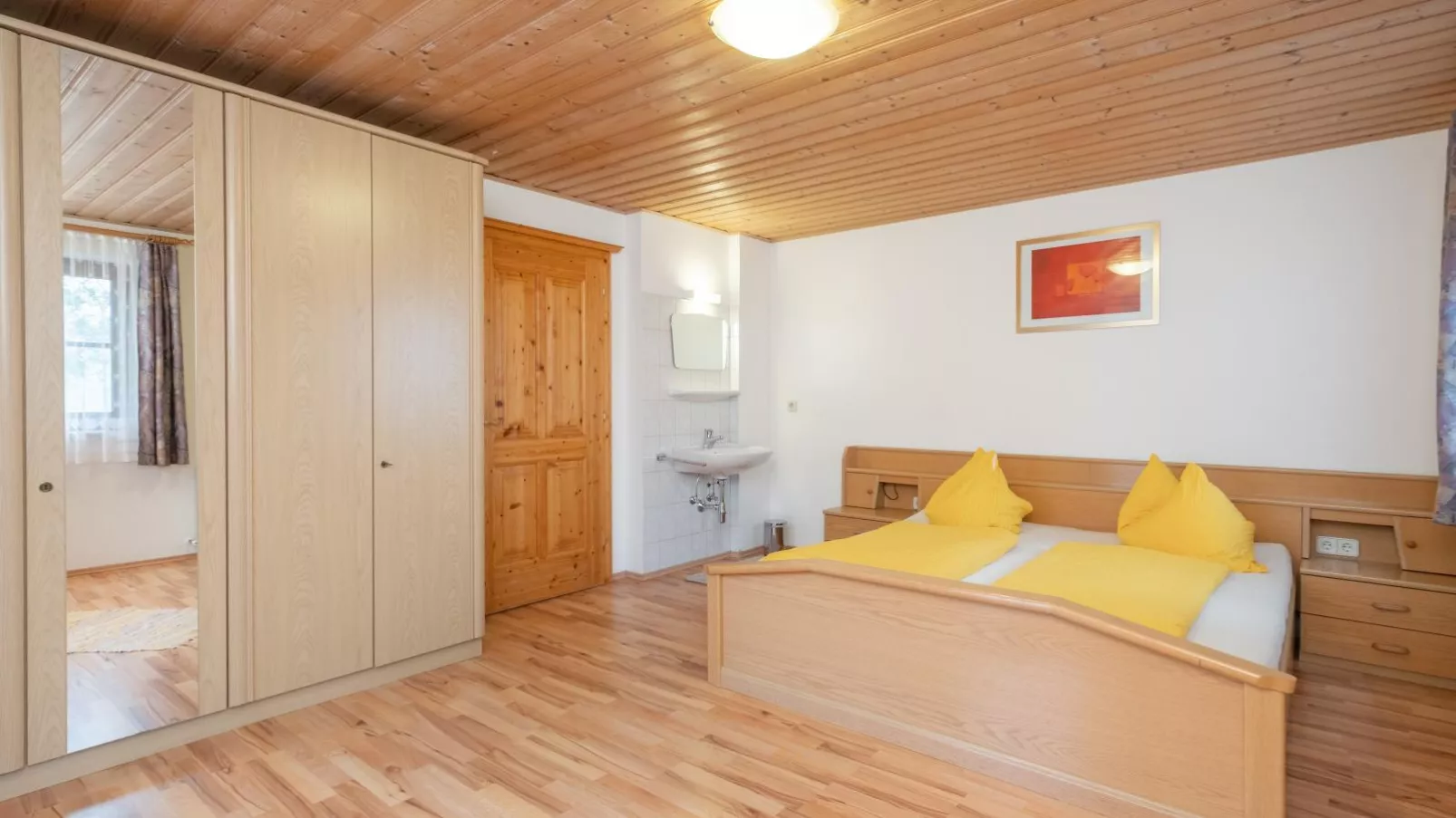 Haus Durchegg OG-Bedroom