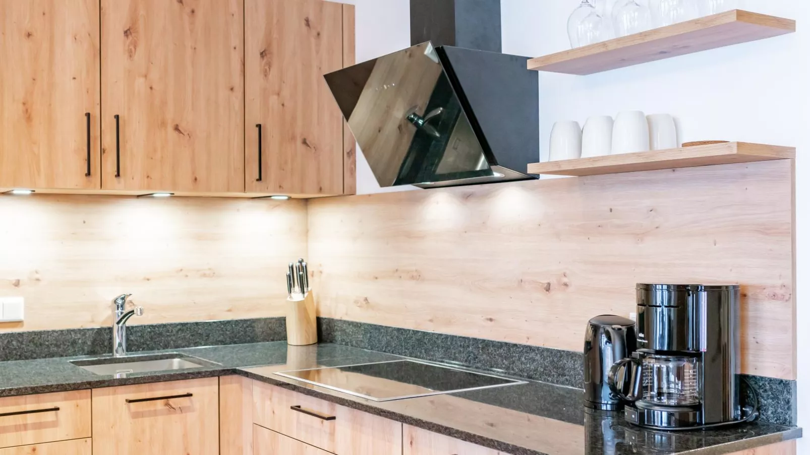 Falken Suites TOP 3-Kitchen