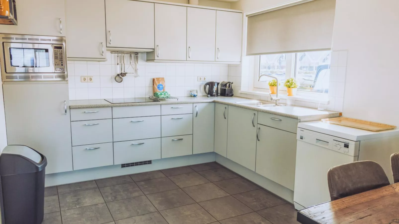 Het Kraaijennest Miva-Kitchen
