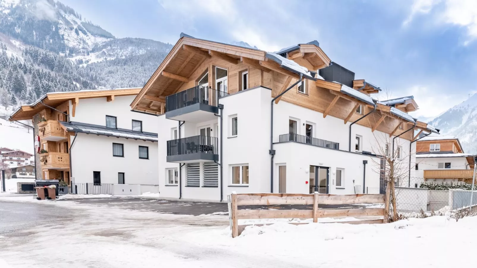 Falken Suites TOP 3-Exterior winter