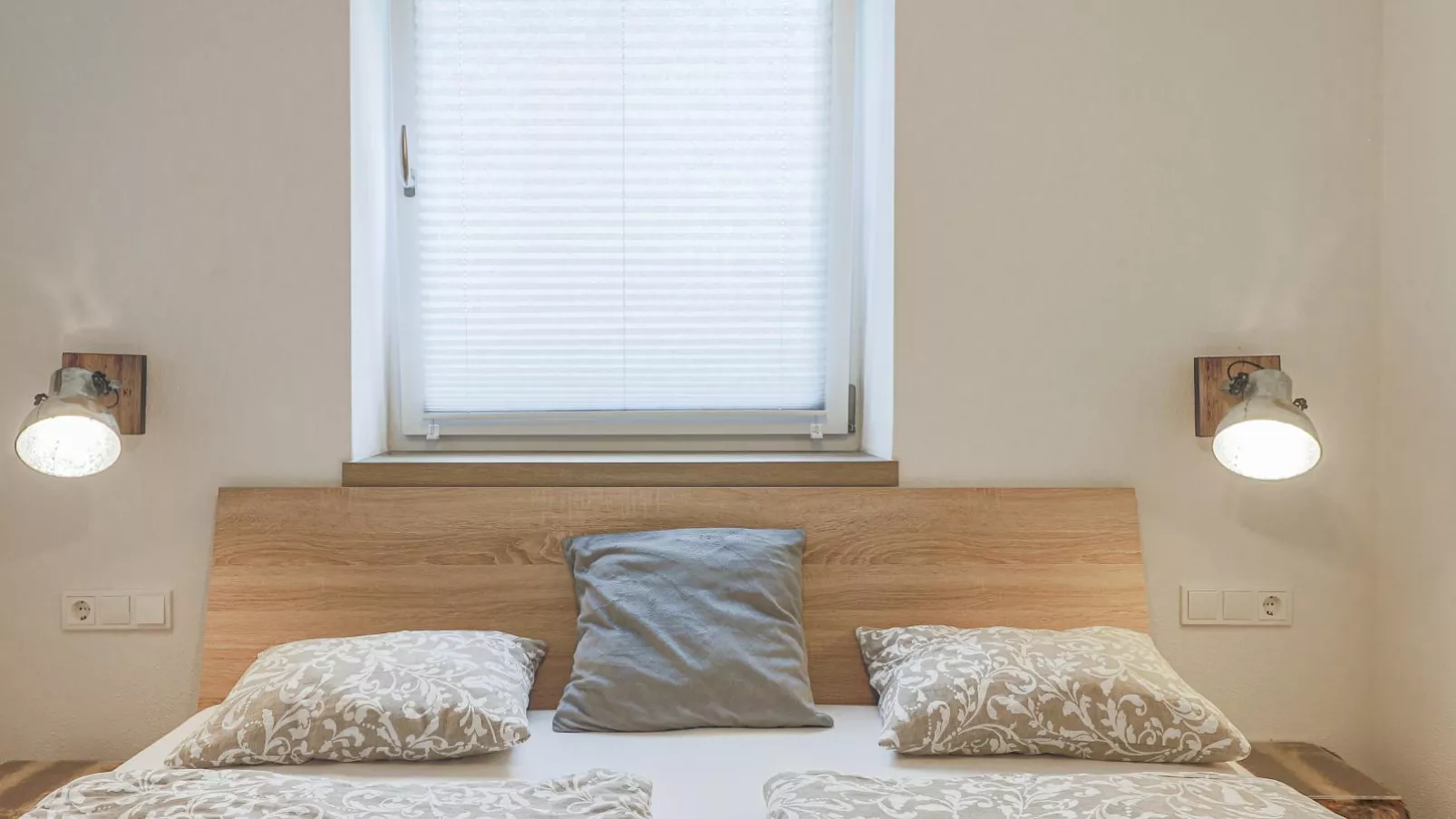Celine Top 3-Bedroom