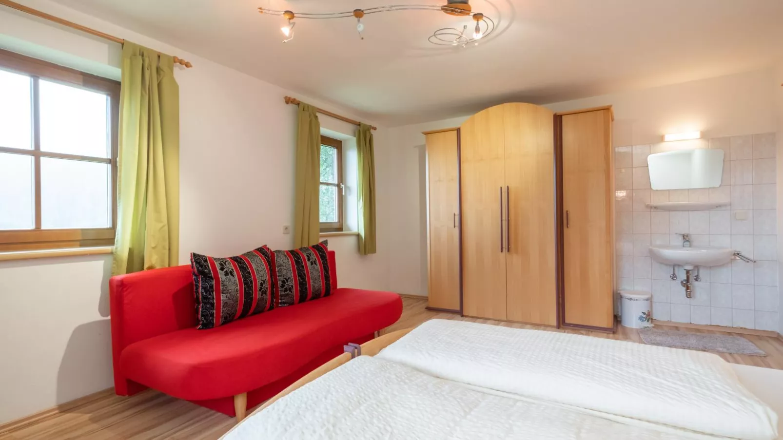 Haus Durchegg OG-Bedroom