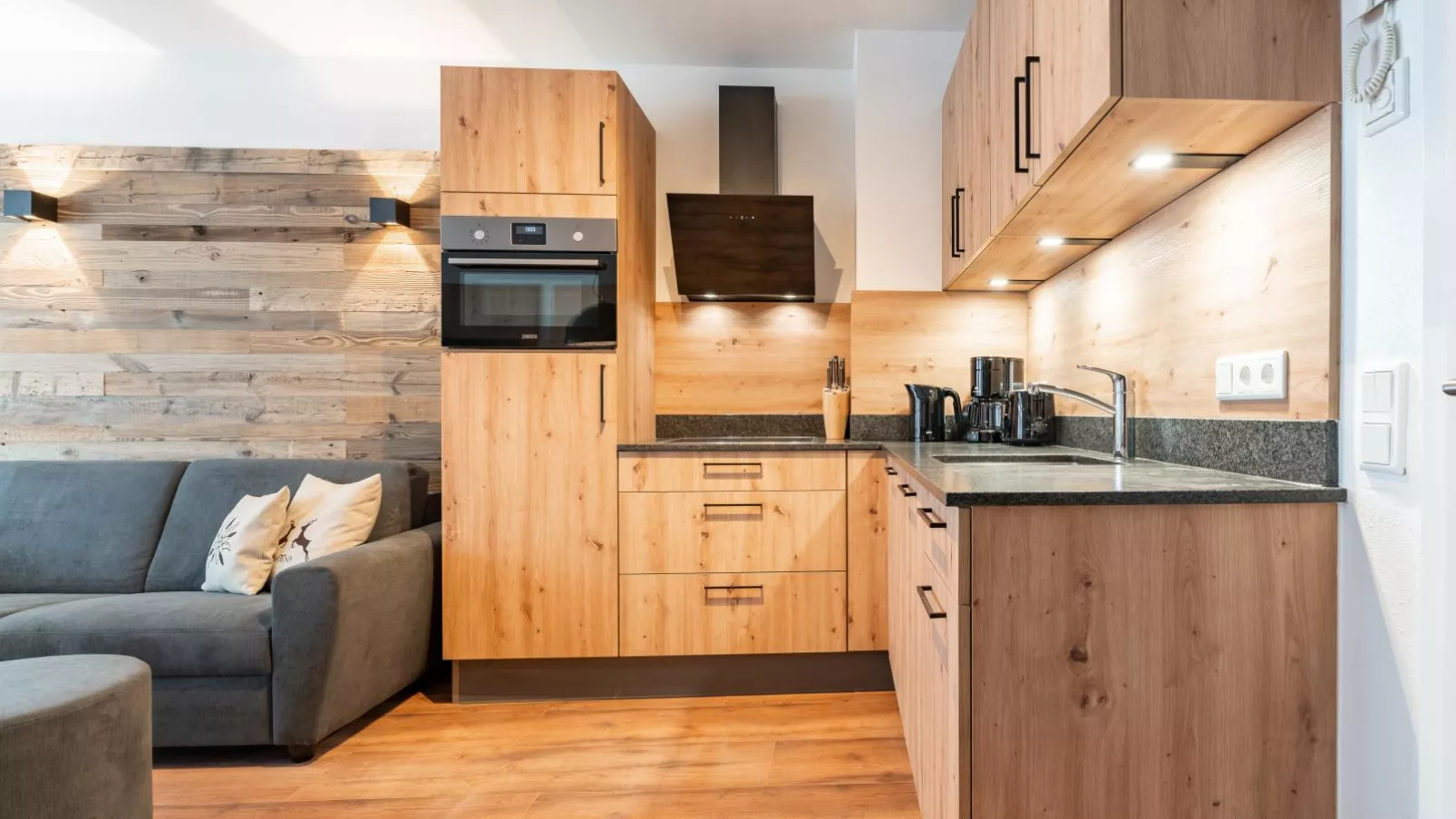 Falken Suites TOP 4-Kitchen