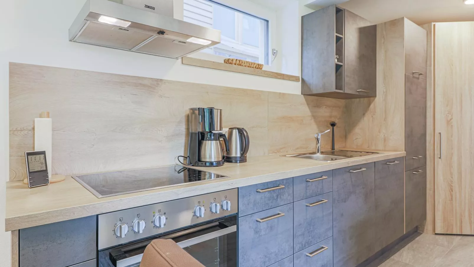 Celine Top 3-Kitchen