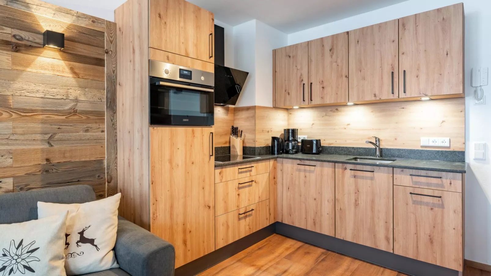 Falken Suites TOP 4-Kitchen