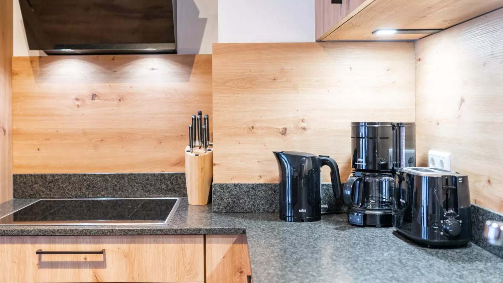 Falken Suites TOP 4-Kitchen